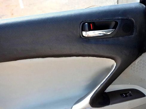 Used 2008 Lexus IS 250 RWD image 22