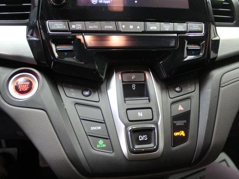 Used 2019 Honda Odyssey EX-L image 16