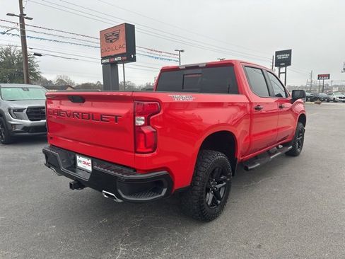 Used 2019 Chevrolet Silverado 1500 LT Trail Boss image 5