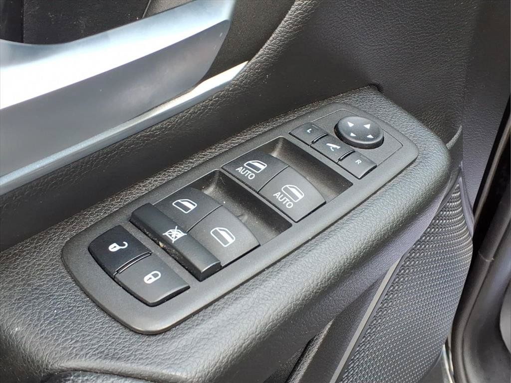 Used 2022 RAM 1500 Big Horn AWD/4WD image 19