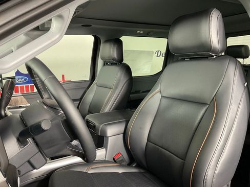 New 2026 Ford F250 Lariat w/ Lariat Ultimate Package AWD/4WD image 13