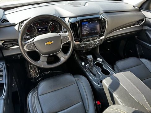 Certified 2021 Chevrolet Traverse Premier w/ Redline Edition image 11