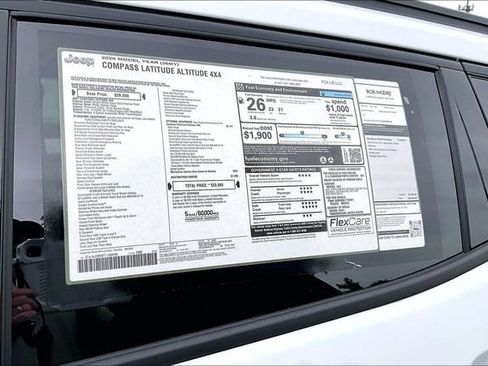 New 2026 Jeep Compass Latitude AWD/4WD image 13