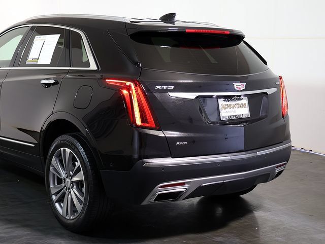 Used 2024 Cadillac XT5 Premium Luxury w/ Technology Package AWD/4WD image 11