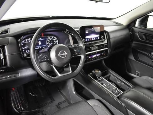 Certified 2023 Nissan Pathfinder SV AWD/4WD image 13