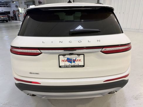 New 2026 Lincoln Corsair Premiere image 26