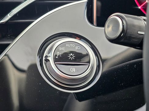 New 2026 Mercedes-Benz E 350 4MATIC Sedan image 36