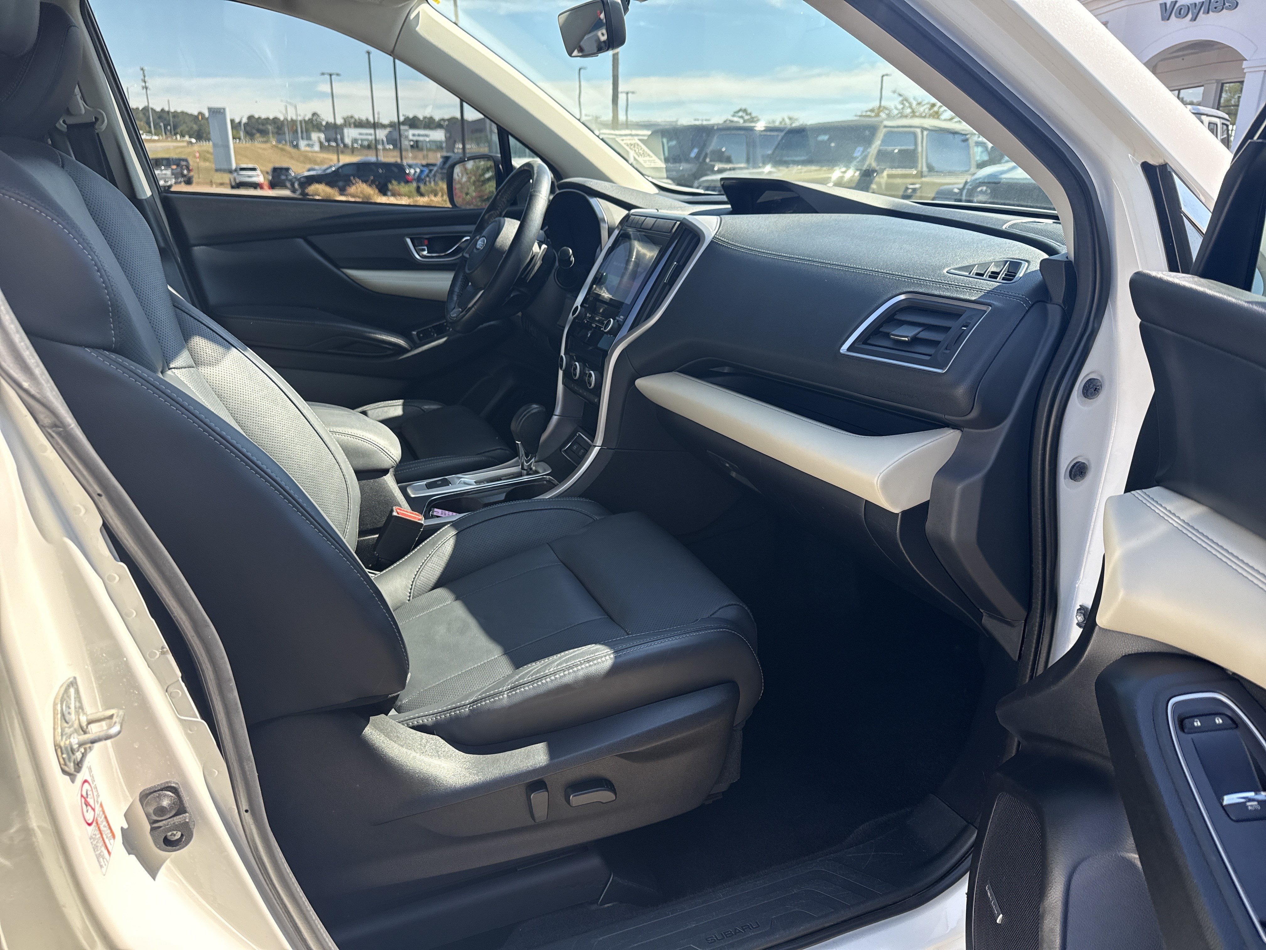 Used 2019 Subaru Ascent Limited AWD/4WD image 13