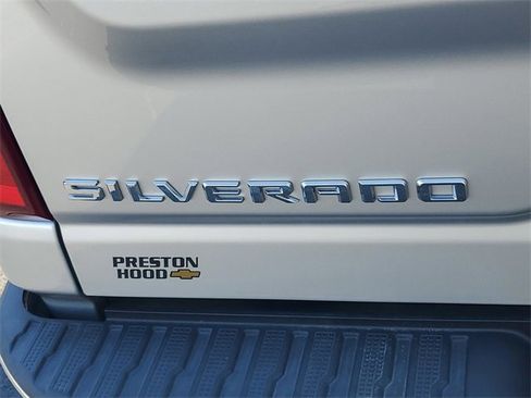 Certified 2023 Chevrolet Silverado 2500 LTZ w/ LTZ Premium Package image 9