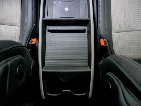 Used 2025 Honda Odyssey Elite image 29