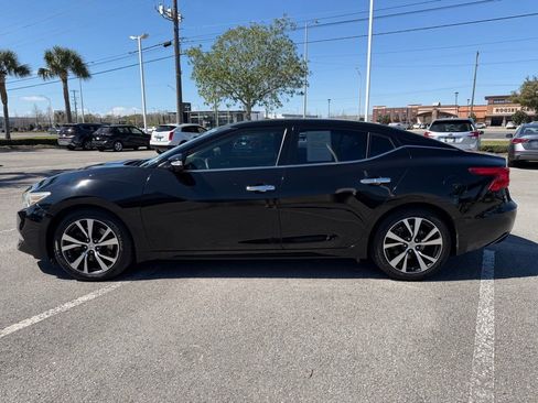 Used 2016 Nissan Maxima Platinum image 2
