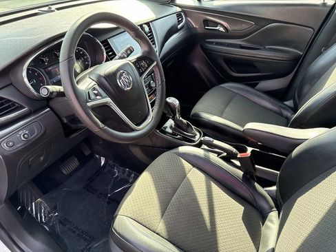 Used 2019 Buick Encore Preferred image 21