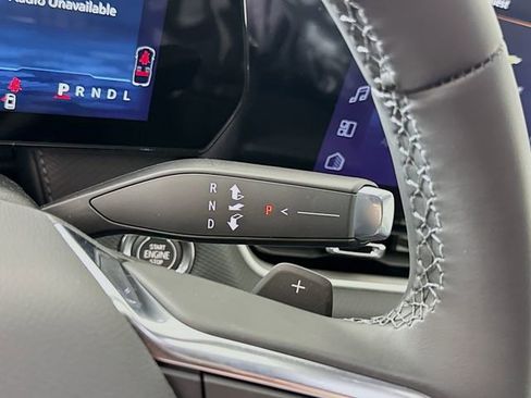 New 2026 Chevrolet Equinox LT w/ Convenience Package II FWD image 18