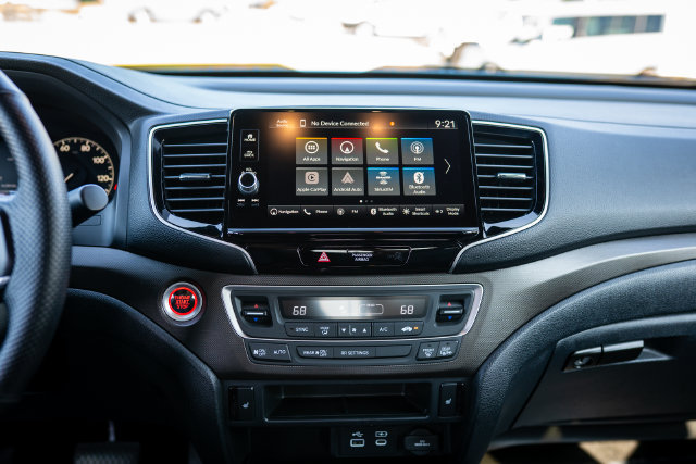 Used 2024 Honda Ridgeline TrailSport image 7