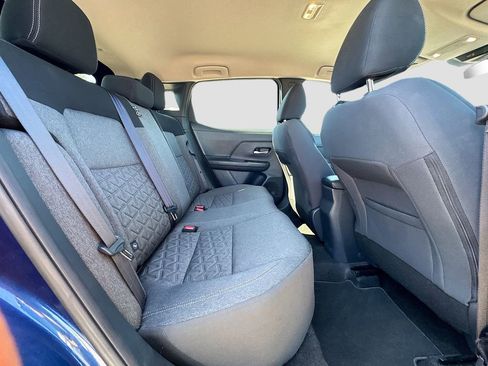 Used 2025 Nissan Kicks SV FWD image 23