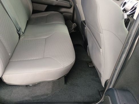 Used 2022 Toyota Tacoma SR w/ SR Convenience Package image 19