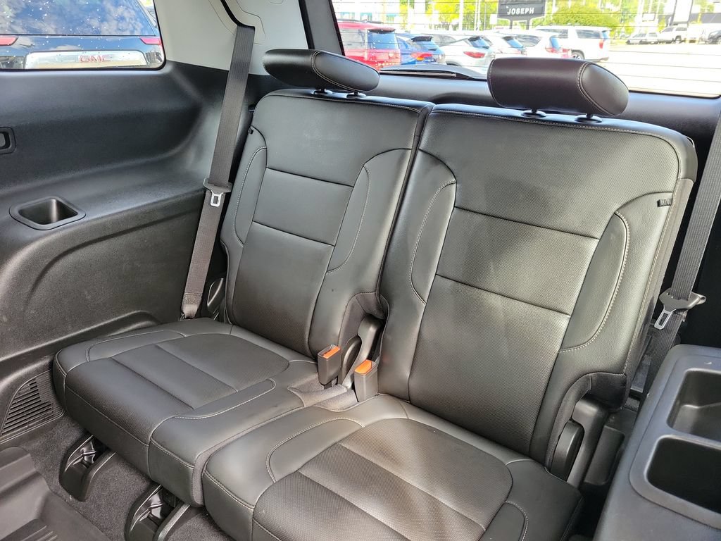 Used 2023 GMC Acadia SLT w/ Elevation Edition AWD/4WD image 14