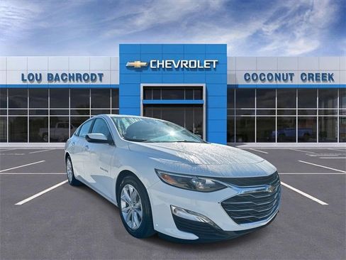 Used 2024 Chevrolet Malibu LT image 1