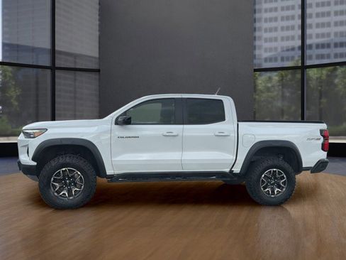 Used 2023 Chevrolet Colorado ZR2 w/ ZR2 Convenience Package III AWD/4WD image 13