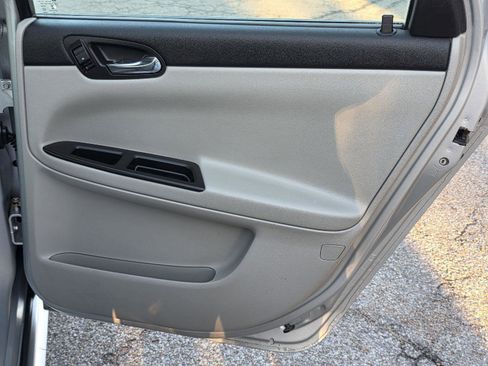 Used 2014 Chevrolet Impala LTZ image 27