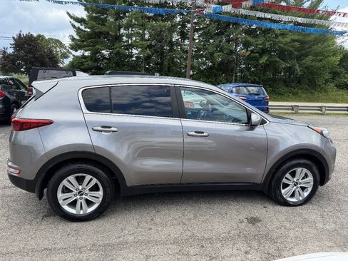 Used 2017 Kia Sportage LX AWD/4WD image 4