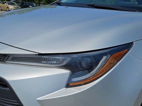Used 2024 Toyota Corolla LE FWD image 9