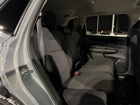 Used 2025 Honda CR-V EX image 17