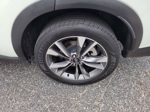 Used 2023 INFINITI QX60 Luxe image 6