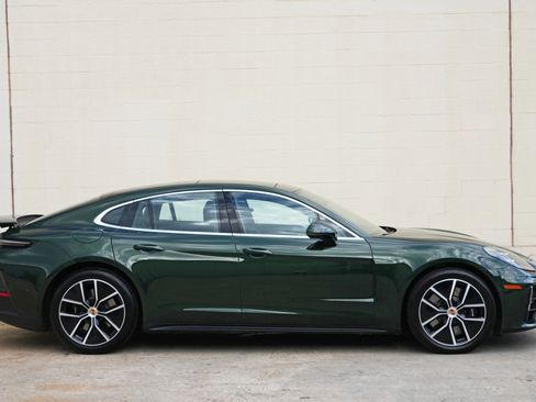 Used 2025 Porsche Panamera 4S w/ Premium Package AWD/4WD image 63