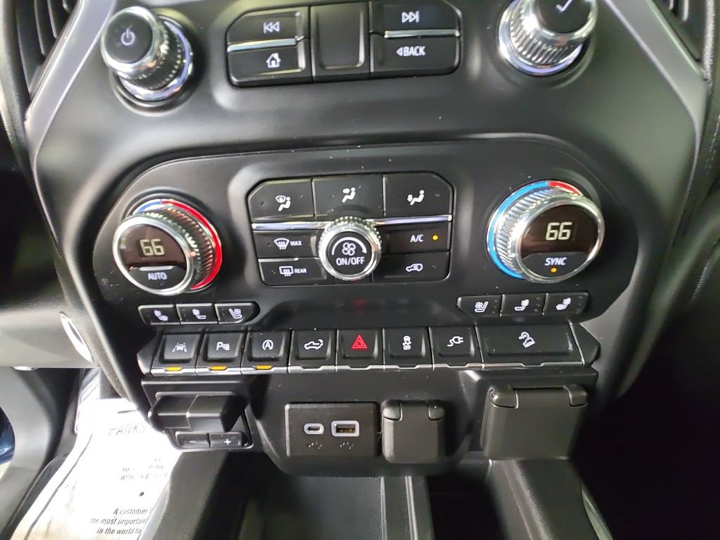 Used 2019 GMC Sierra 1500 SLT w/ SLT Premium Plus Package AWD/4WD image 17