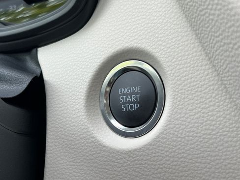 New 2026 Toyota Corolla LE FWD image 20