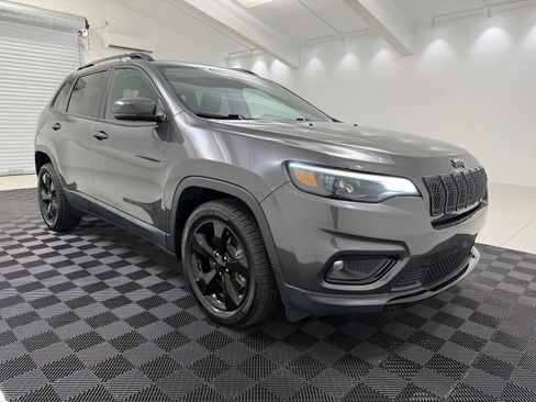 Used 2020 Jeep Cherokee Latitude Plus FWD image 1
