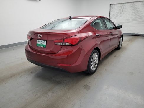 Used 2016 Hyundai Elantra SE w/ Option Group 02 FWD image 9