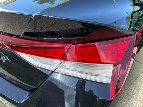 Used 2023 Hyundai Elantra SEL FWD image 32