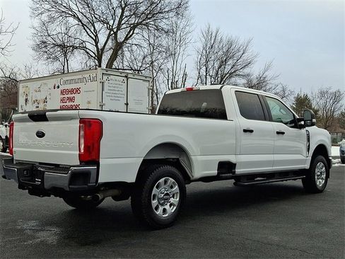 Used 2024 Ford F250 XLT image 9
