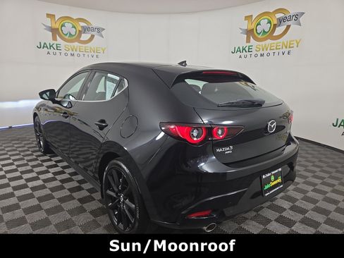 Used 2023 MAZDA MAZDA3 s image 6
