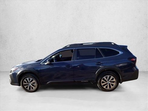 Certified 2023 Subaru Outback Premium image 2