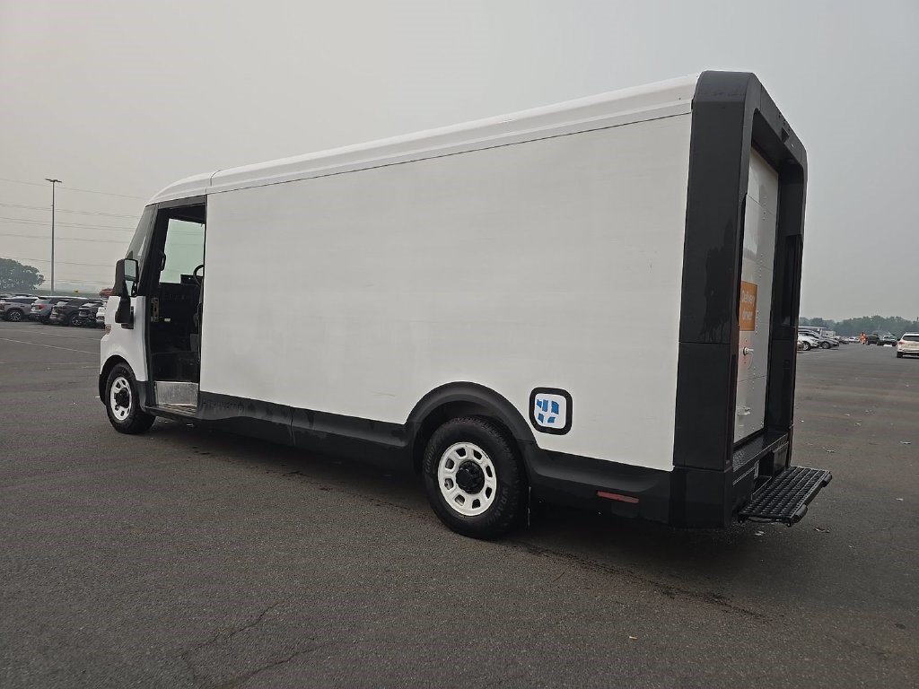 Used 2024 Chevrolet Brightdrop 600 w/ Commercial Equipment Package AWD/4WD image 4