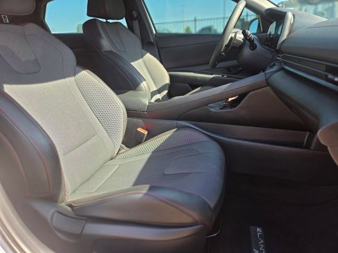 Used 2025 Hyundai Elantra N Line FWD image 12