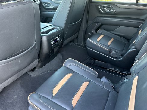 Used 2023 GMC Yukon AT4 image 14