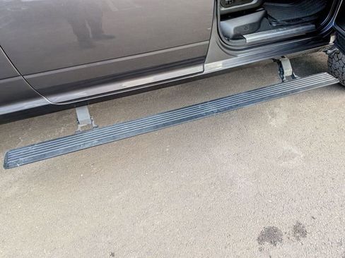 Used 2022 RAM 2500 Limited image 38