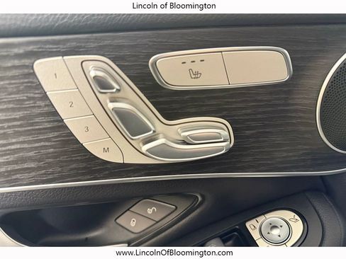 Used 2022 Mercedes-Benz GLC 300 4MATIC image 16