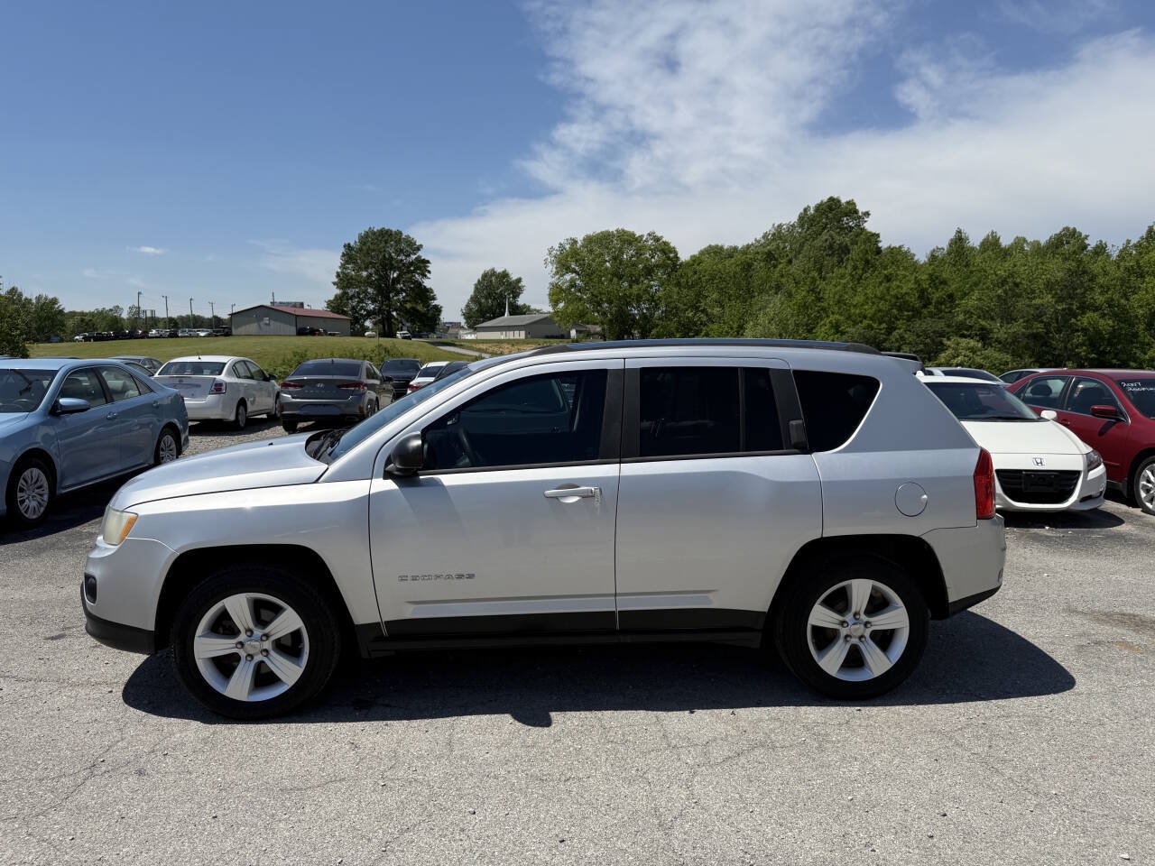 Used 2012 Jeep Compass Sport FWD image 3