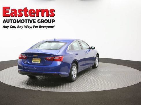 Used 2023 Chevrolet Malibu LT FWD image 39