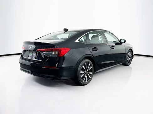 Used 2023 Honda Civic EX image 9