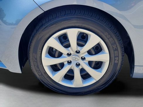 Used 2023 Toyota Corolla LE image 10