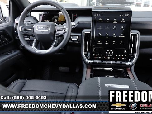 New 2026 GMC Yukon XL Denali w/ Sun & Power Step Package image 18