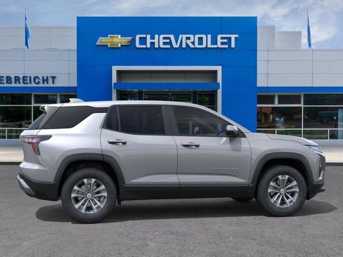 New 2026 Chevrolet Equinox LT w/ Safety and Technology Package FWD image 5