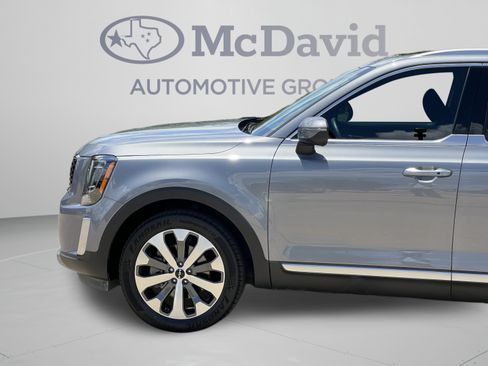 Used 2022 Kia Telluride S AWD/4WD image 30