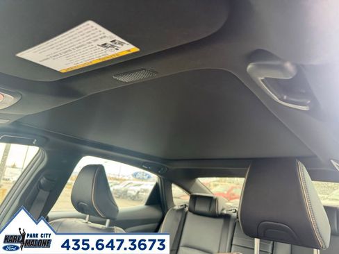 Used 2025 Toyota Crown Limited w/ Advanced Technology Package image 20